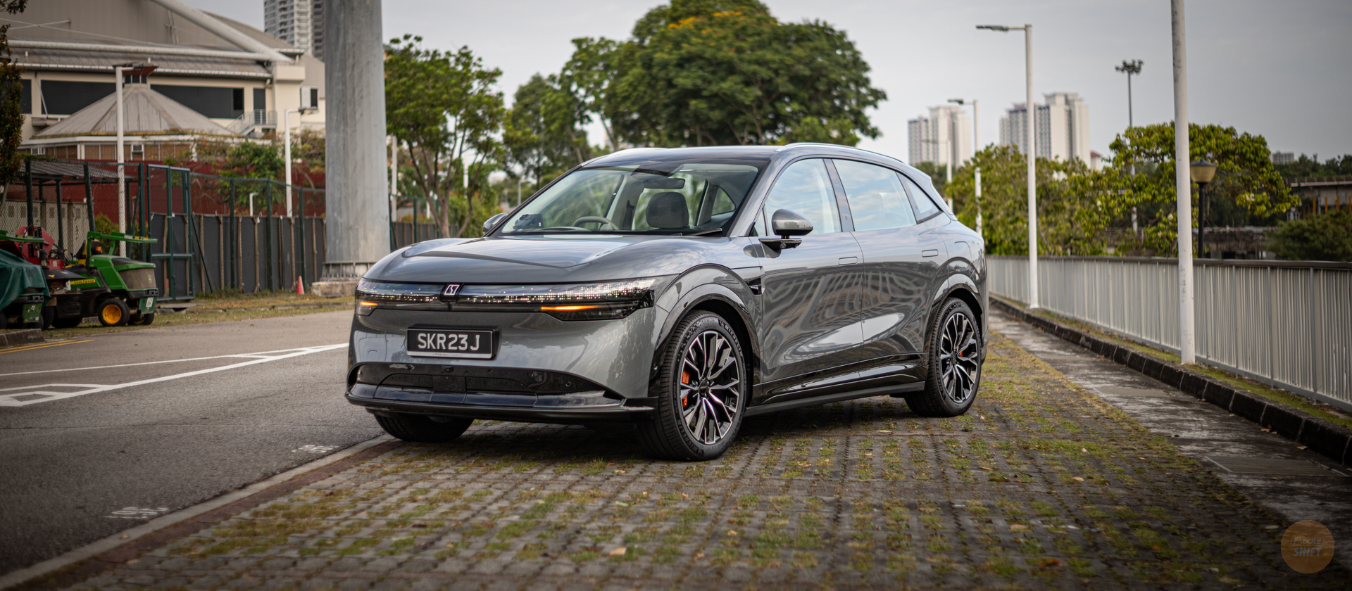 2026 Zeekr 7X Performance Review – Premium, Powerful, and Surprisingly Polished